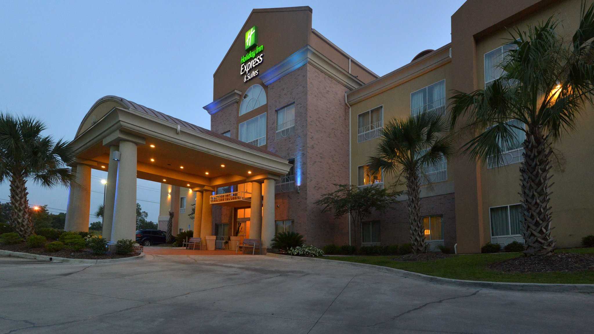 Holiday Inn Express Hotel & Suites Baton Rouge North - Zachary in 扎卡里, LA