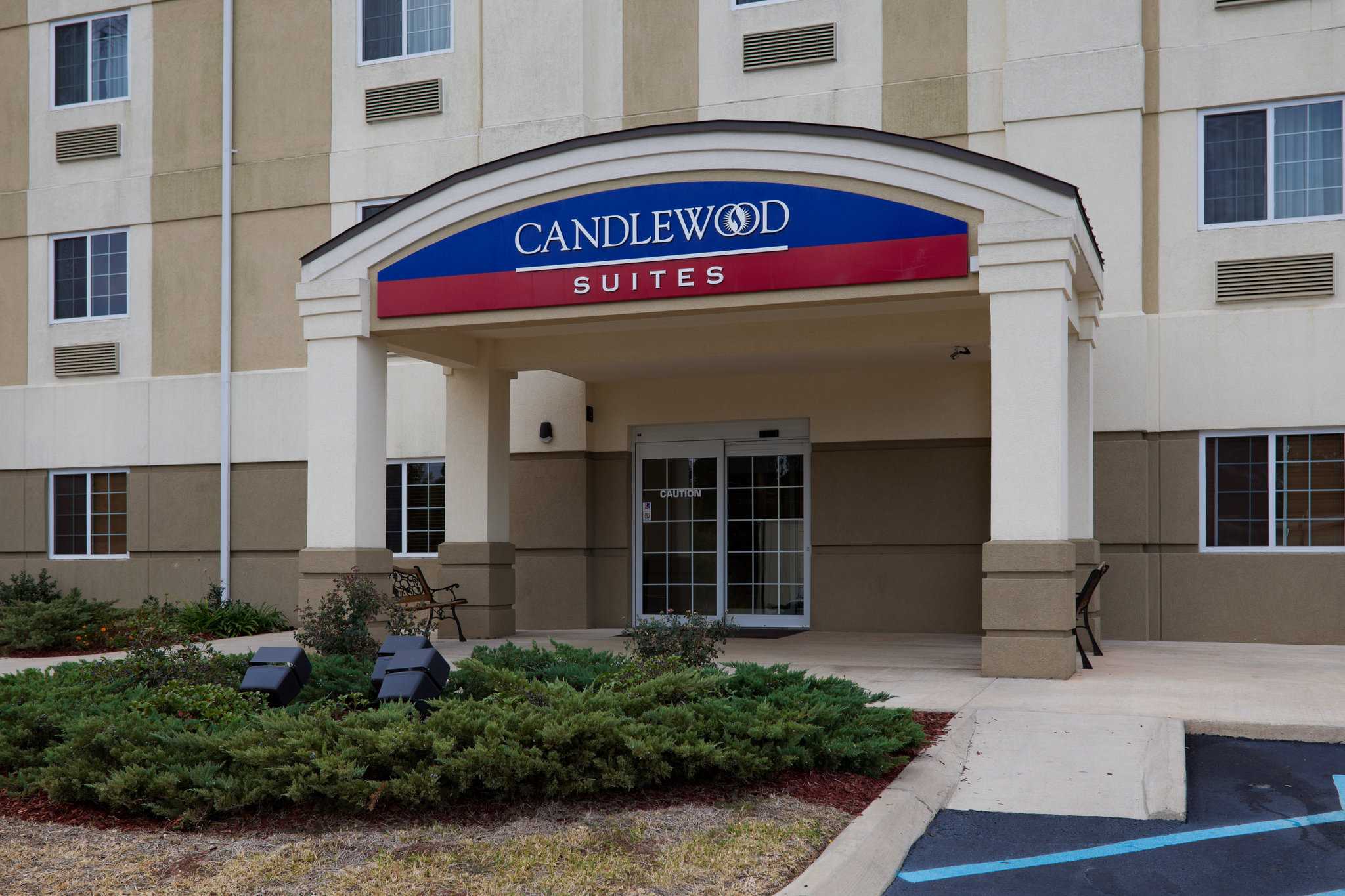 Candlewood Suites Pearl in жемчужный, MS