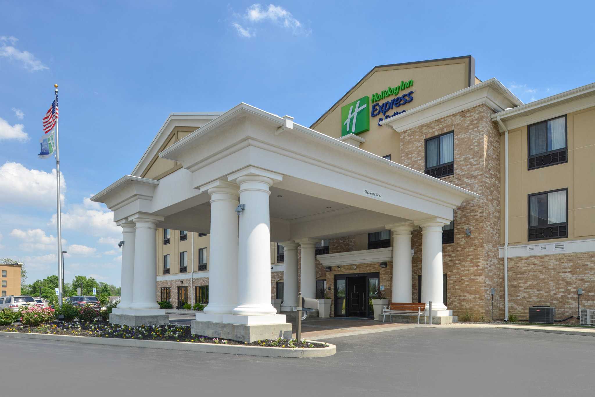 Holiday Inn Express Hotel & Suites Greenfield in Greenfield, IN