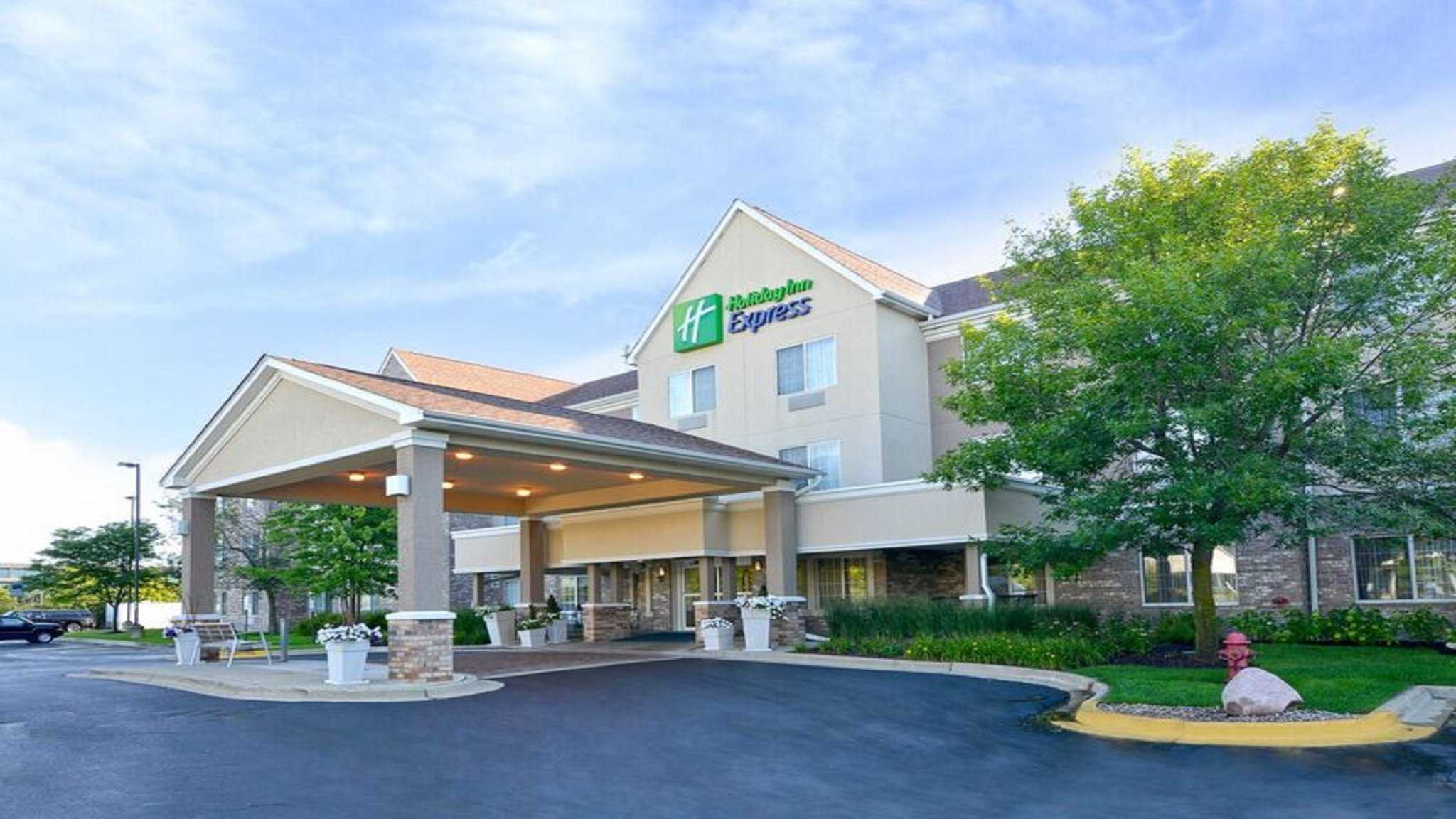 Holiday Inn Express & Suites Chicago-Deerfield/Lincolnshire in Ривервудс, IL