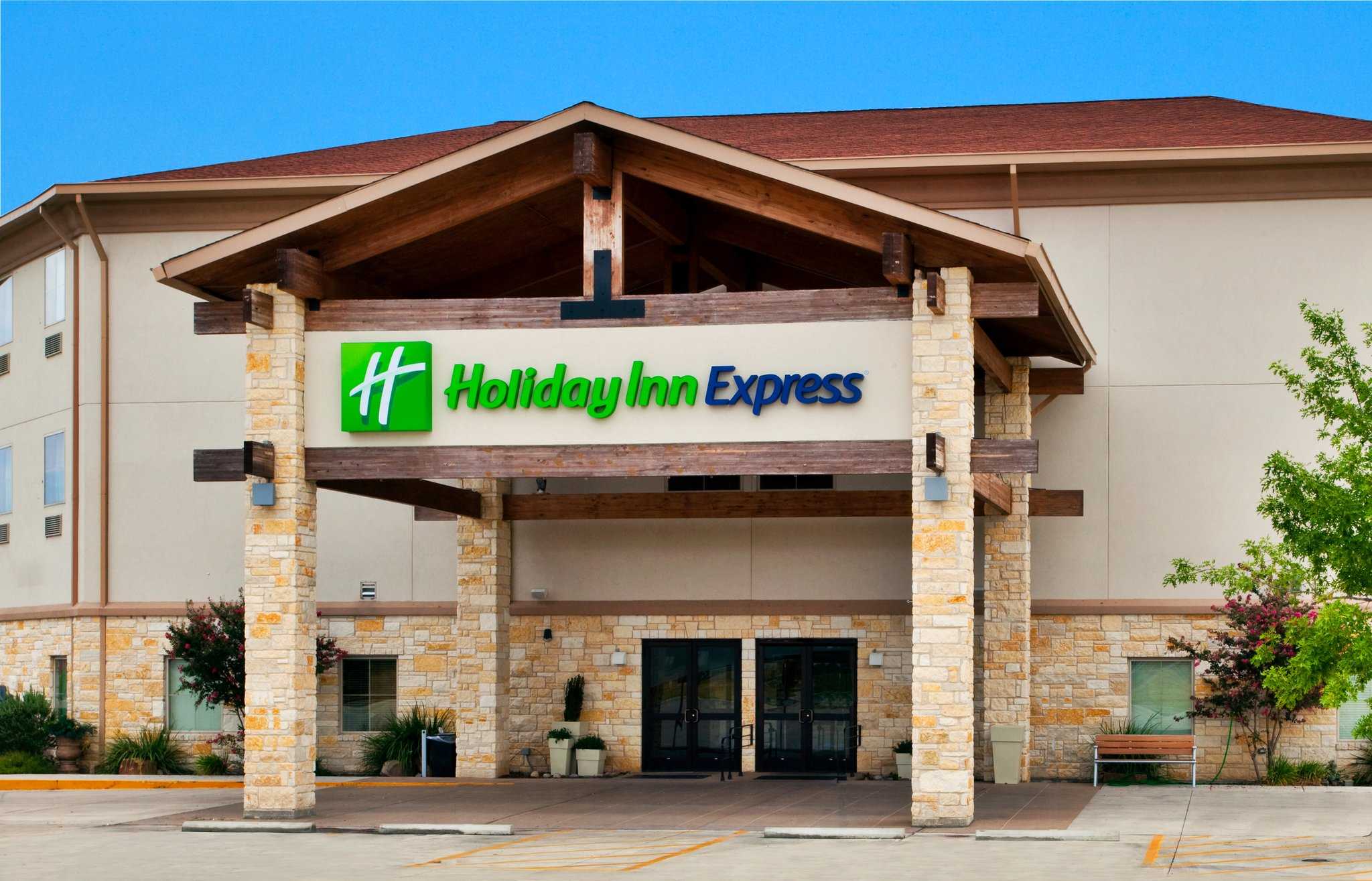 Holiday Inn Express Salado-Belton in Belton, TX