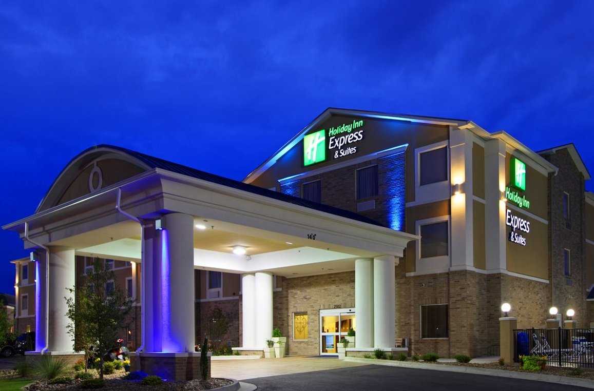 Holiday Inn Express Biddeford in Biddeford, ME