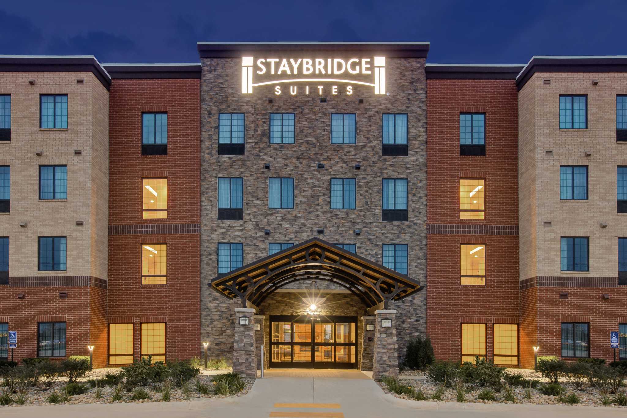 Staybridge Suites Benton Harbor-St. Joseph River in Port de Benton, MI