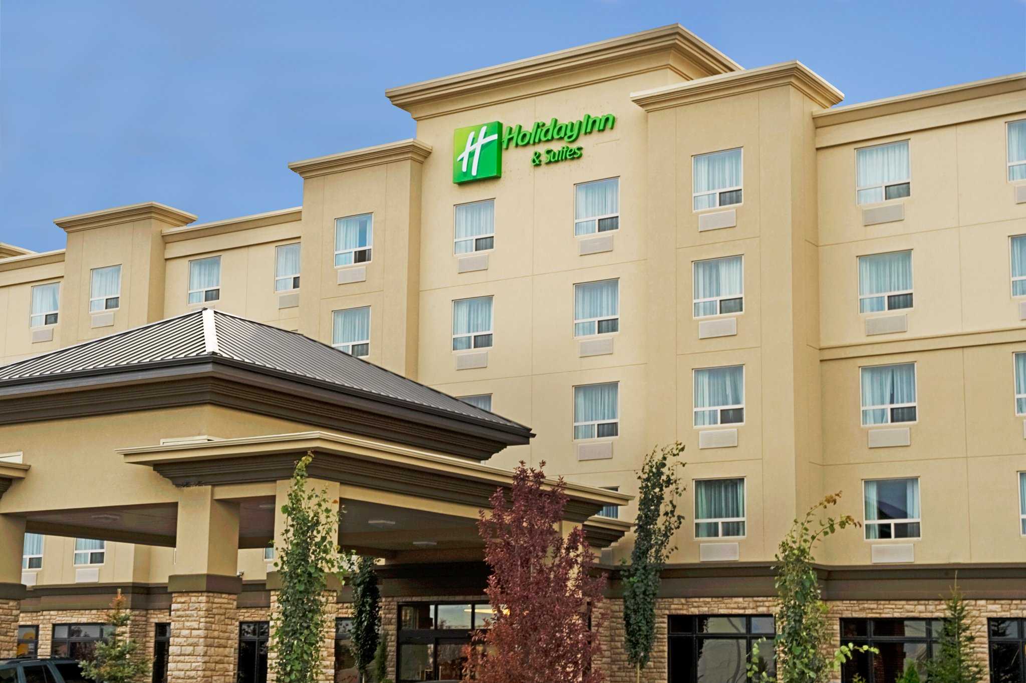 Holiday Inn Hotel & Suites West Edmonton in Edmonton, AB