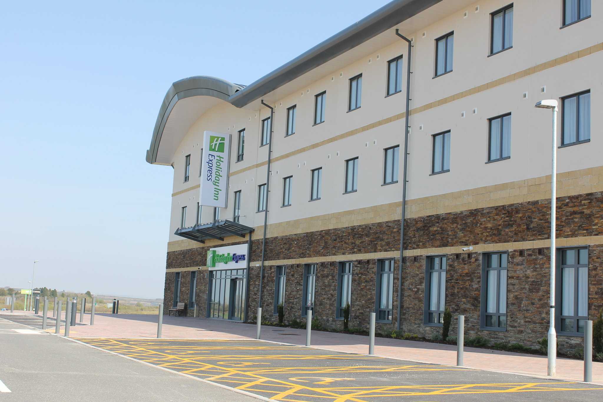 Holiday Inn Express Bodmin - Victoria Junction in セント・オーステル, GB1