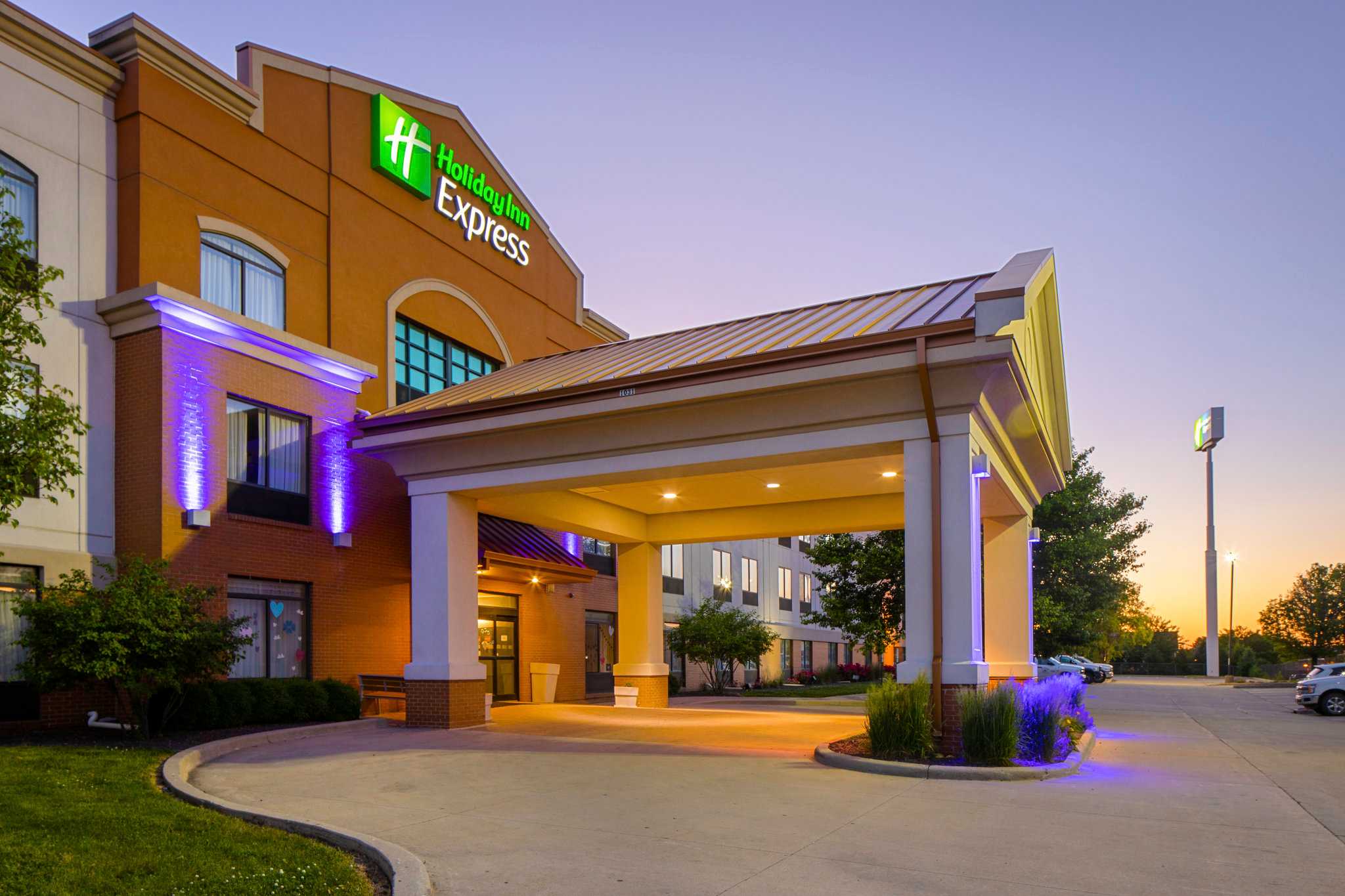 Holiday Inn Express Bloomingtom West in Bloomington, IL