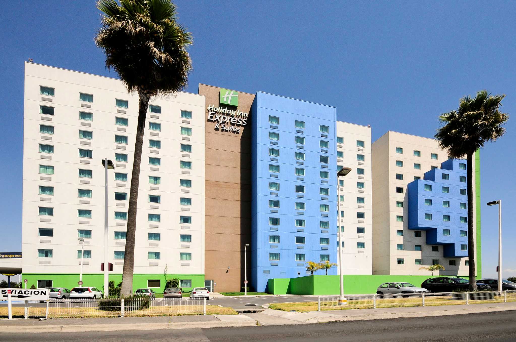 Holiday Inn Express Hotel & Suites Toluca Zona Aeropuerto in Toluca, MX