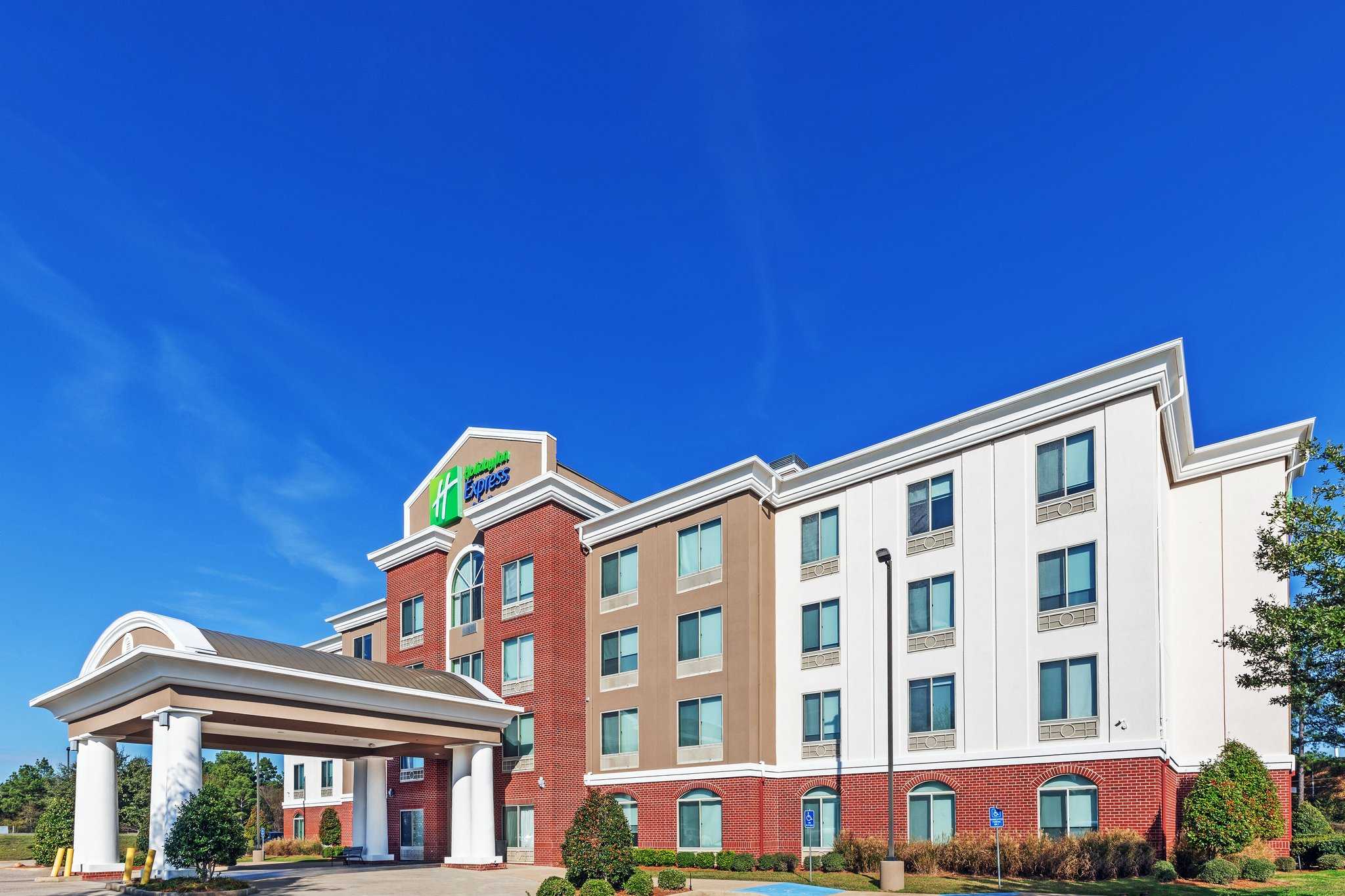 Holiday Inn Express Hotel & Suites Shreveport - West in Shreveport, LA