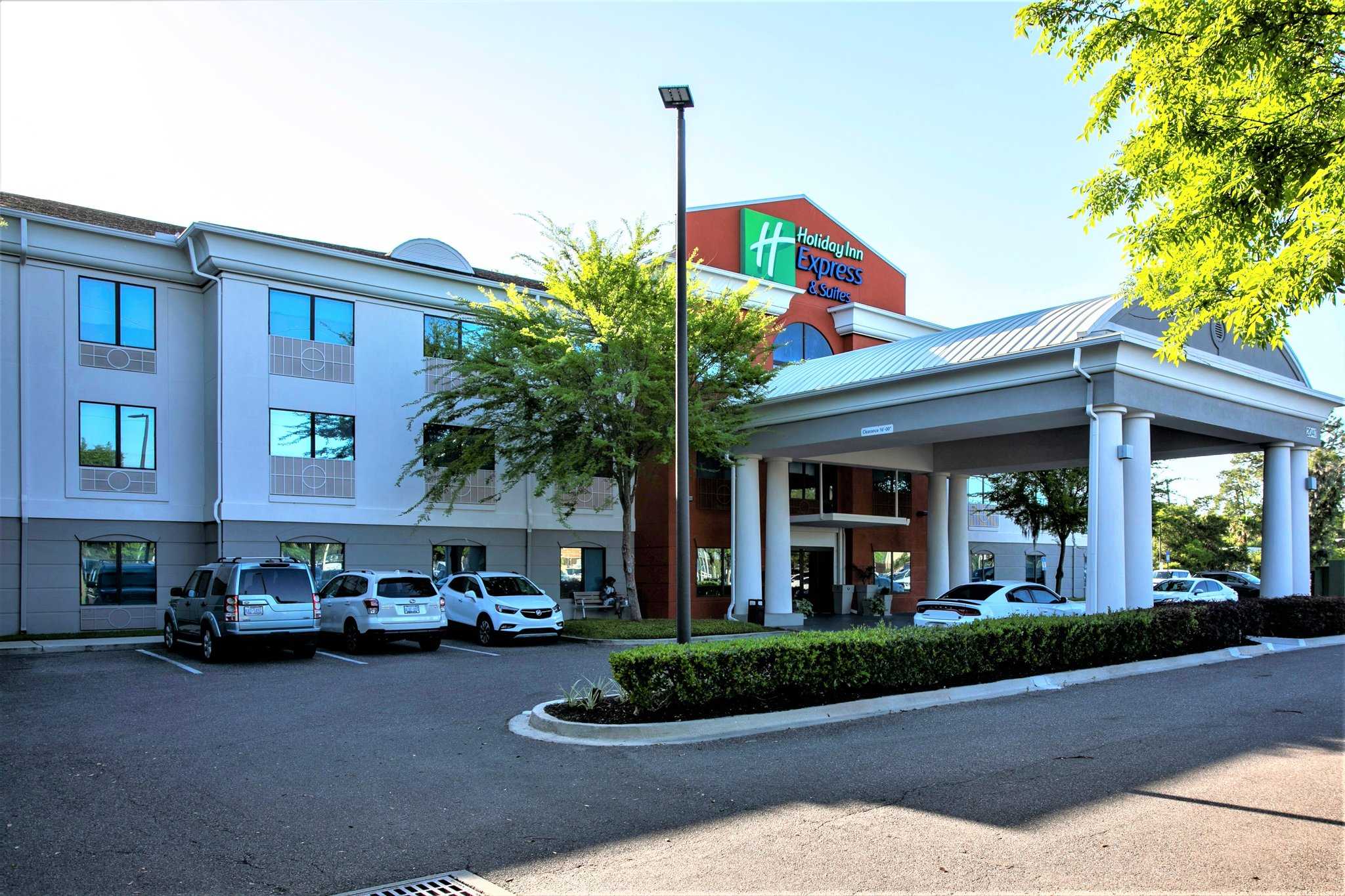 Holiday Inn Express Hotel & Suites Jacksonville - Mayport / Beach in Jacksonville, FL