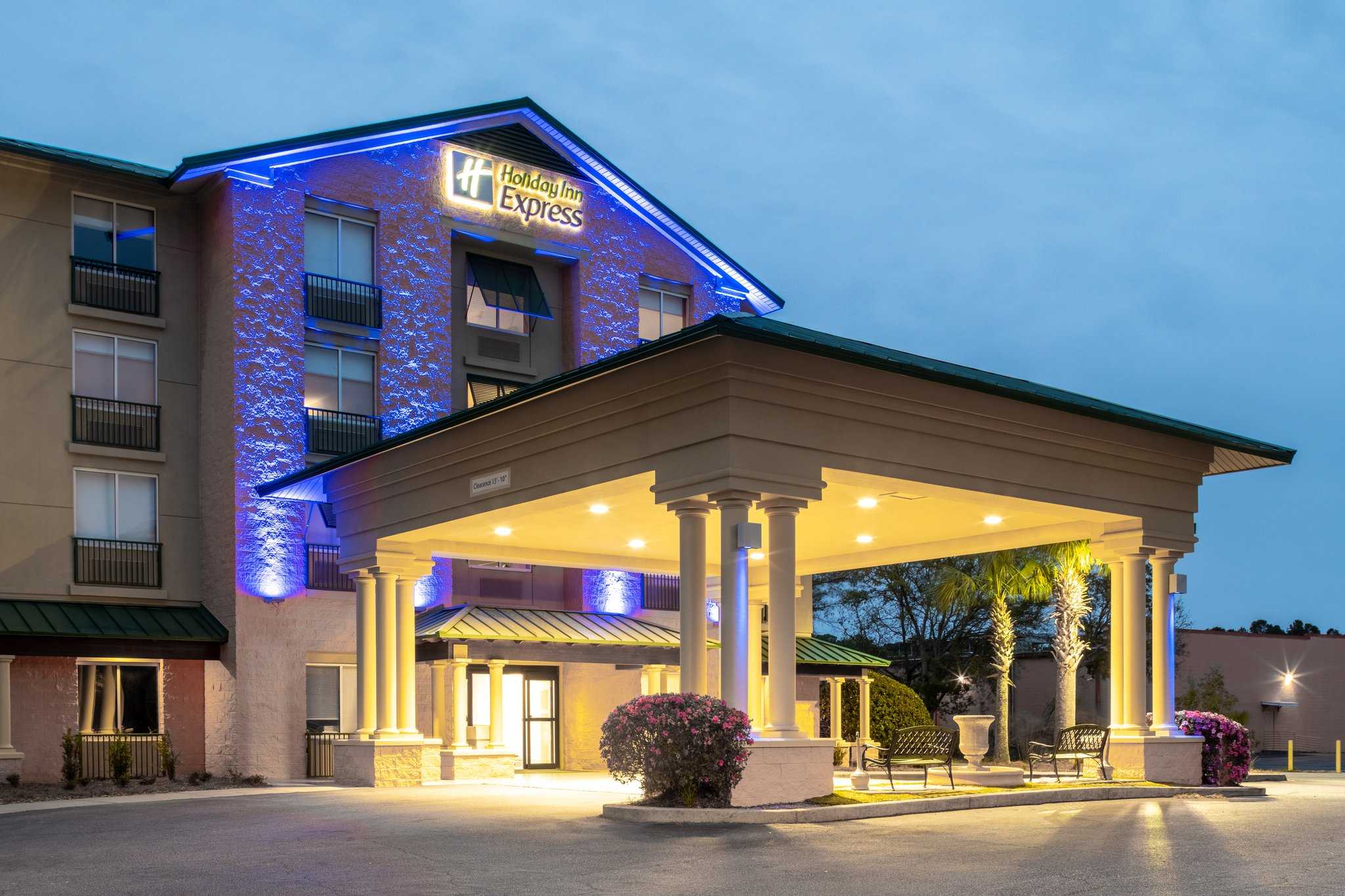 Holiday Inn Express Hotel & Suites Bluffton @ Hilton Head Area in Bluffton, SC