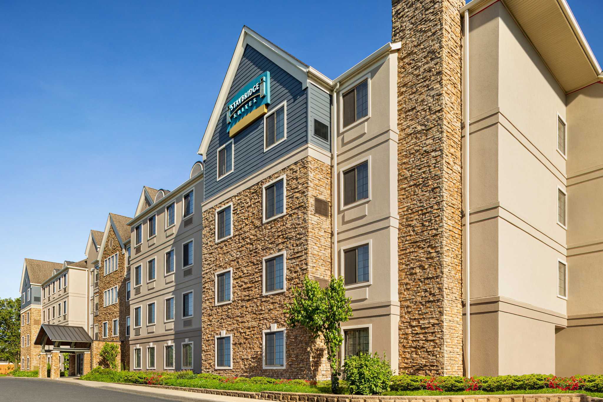 Staybridge Suites Allentown Bethlehem Airport in アレンタウン, PA