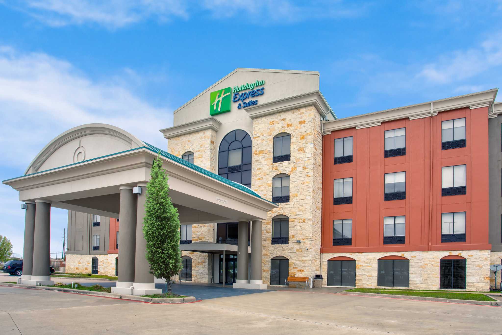 Holiday Inn Express & Suites Houston West - Katy in Katy, TX