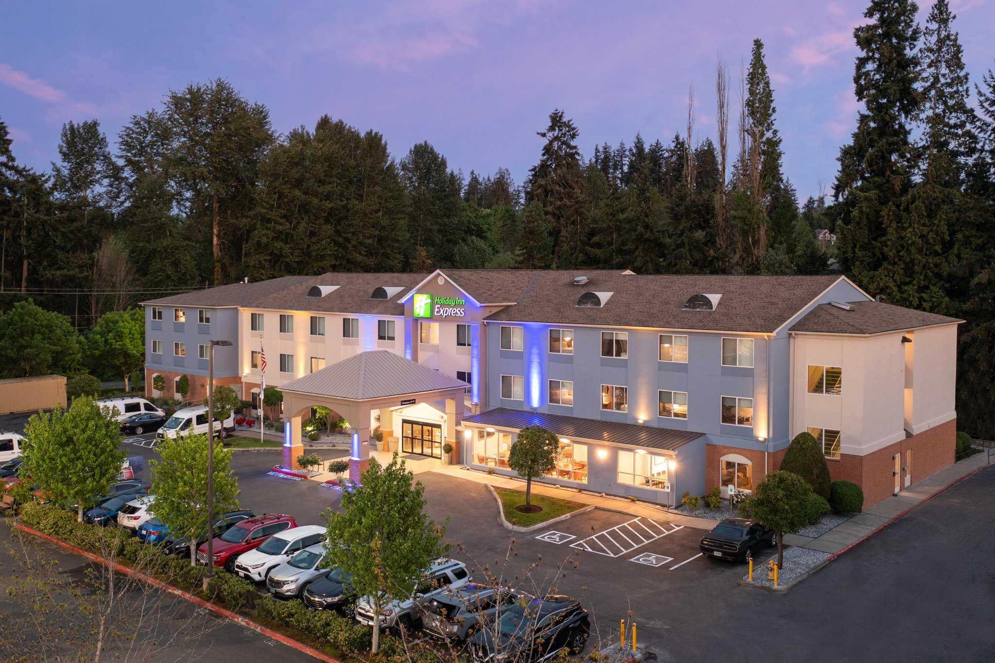 Holiday Inn Express Hotel Bothell Canyon Park in Bothell, WA