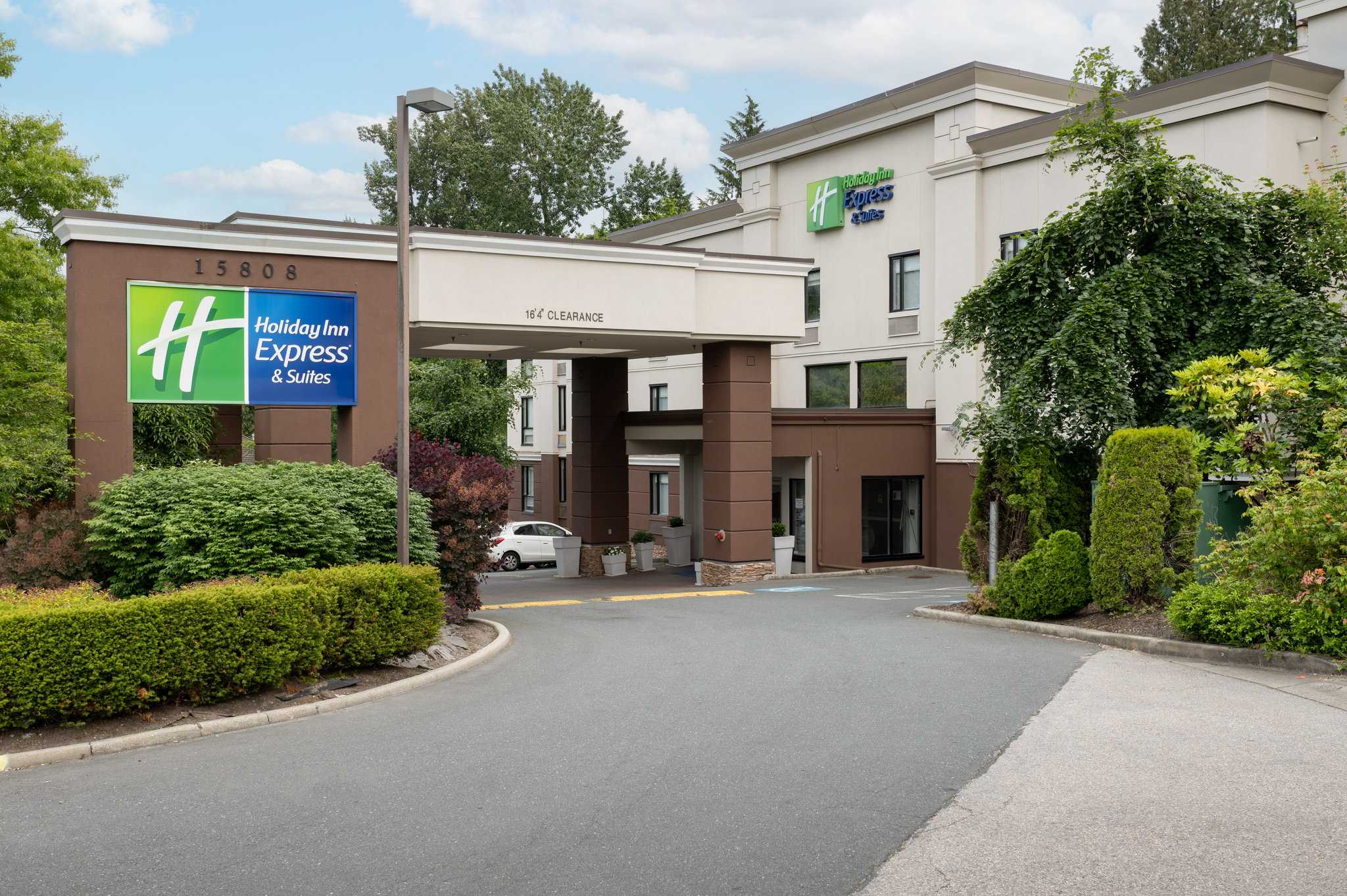 Holiday Inn Express Hotel & Suites Surrey in サリー, BC