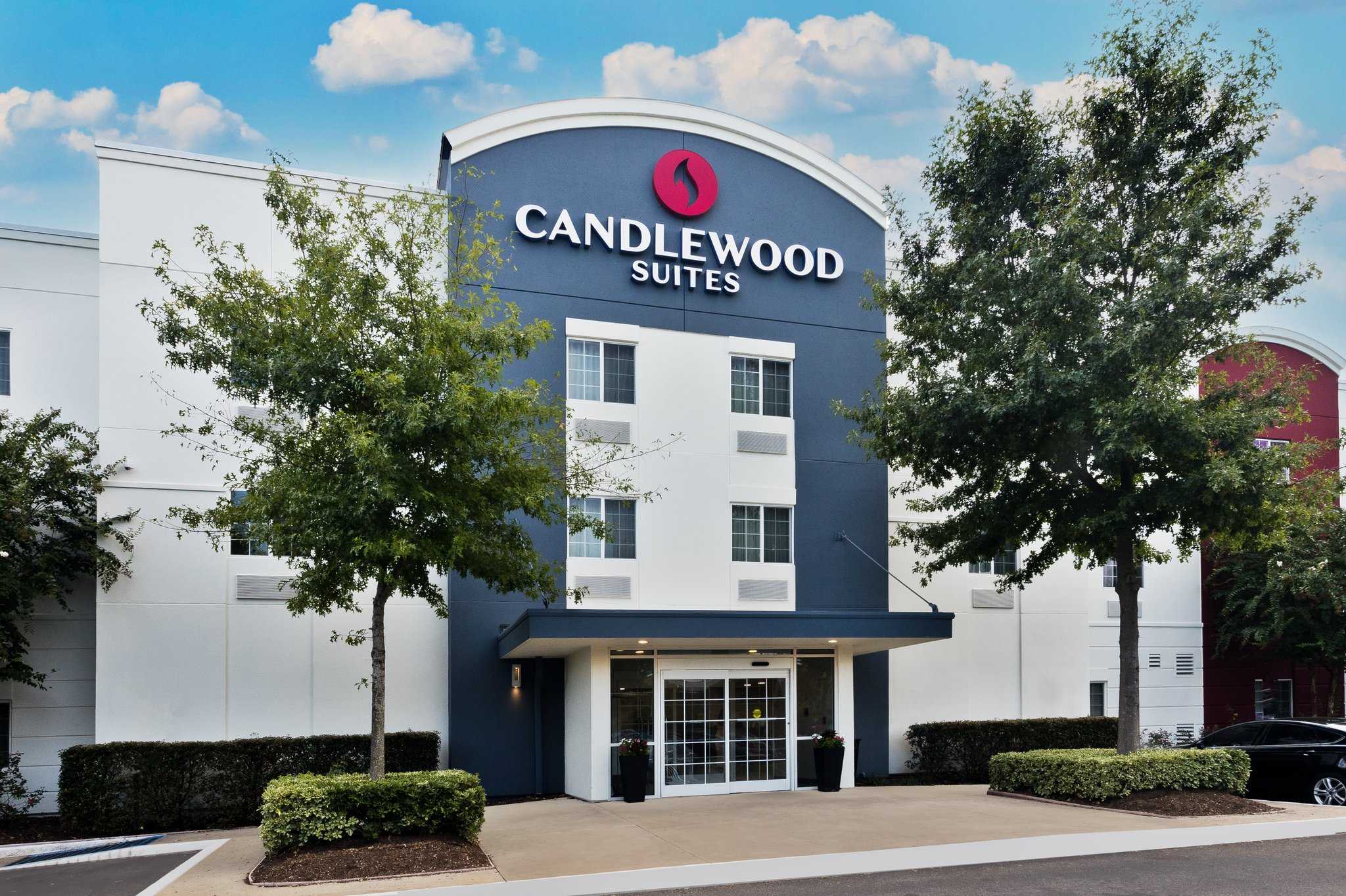 Candlewood Suites Eastchase Park in เมืองมอนต์กอเมอรี, AL