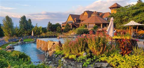 Grand Cascades Lodge at Crystal Springs Resort in Hamburg, NJ