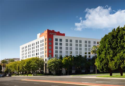 Hotel Zessa Santa Ana a DoubleTree by Hilton in Santa Ana, CA
