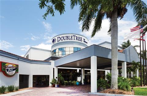DoubleTree by Hilton Fort Myers at Bell Tower Shops in Fort Myers, FL