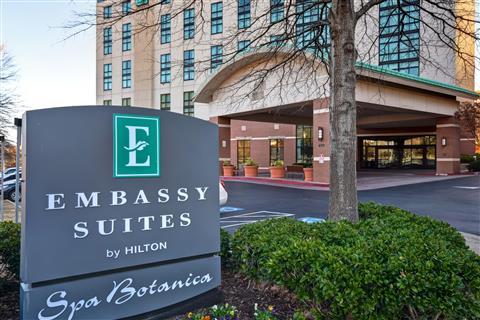 Embassy Suites by Hilton Hot Springs Hotel & Spa in Hot Springs, AR