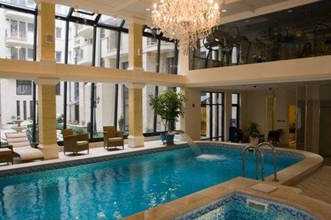 Queen's Court Hotel & Residence in Budapest, HU