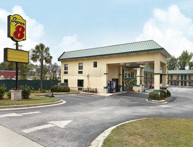 Super 8 by Wyndham Columbia in Columbia, SC