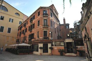 Hotel La Fenice et Des Artistes in Venice, IT