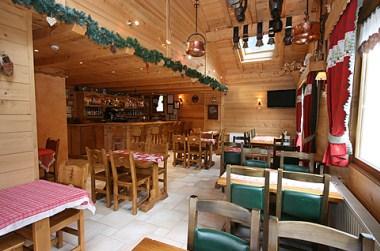 Hotel Restaurant Le Castellan in Chatel, FR