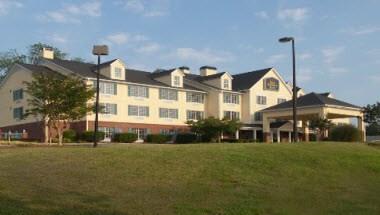 Best Western Plus Lake Lanier Gainesville Hotel & Suites in Oakwood, GA