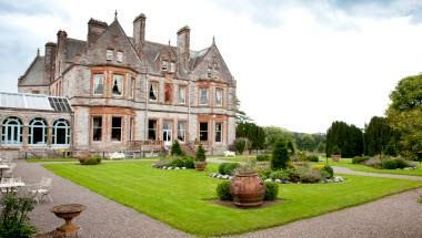 Castle Leslie Estate in Glaslough, IE