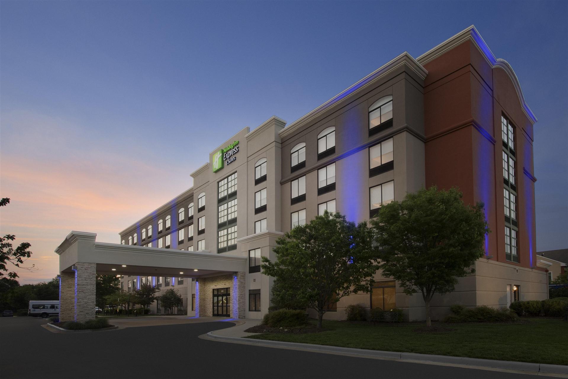Holiday Inn Express & Suites Baltimore - BWI Airport North in Linthicum, MD