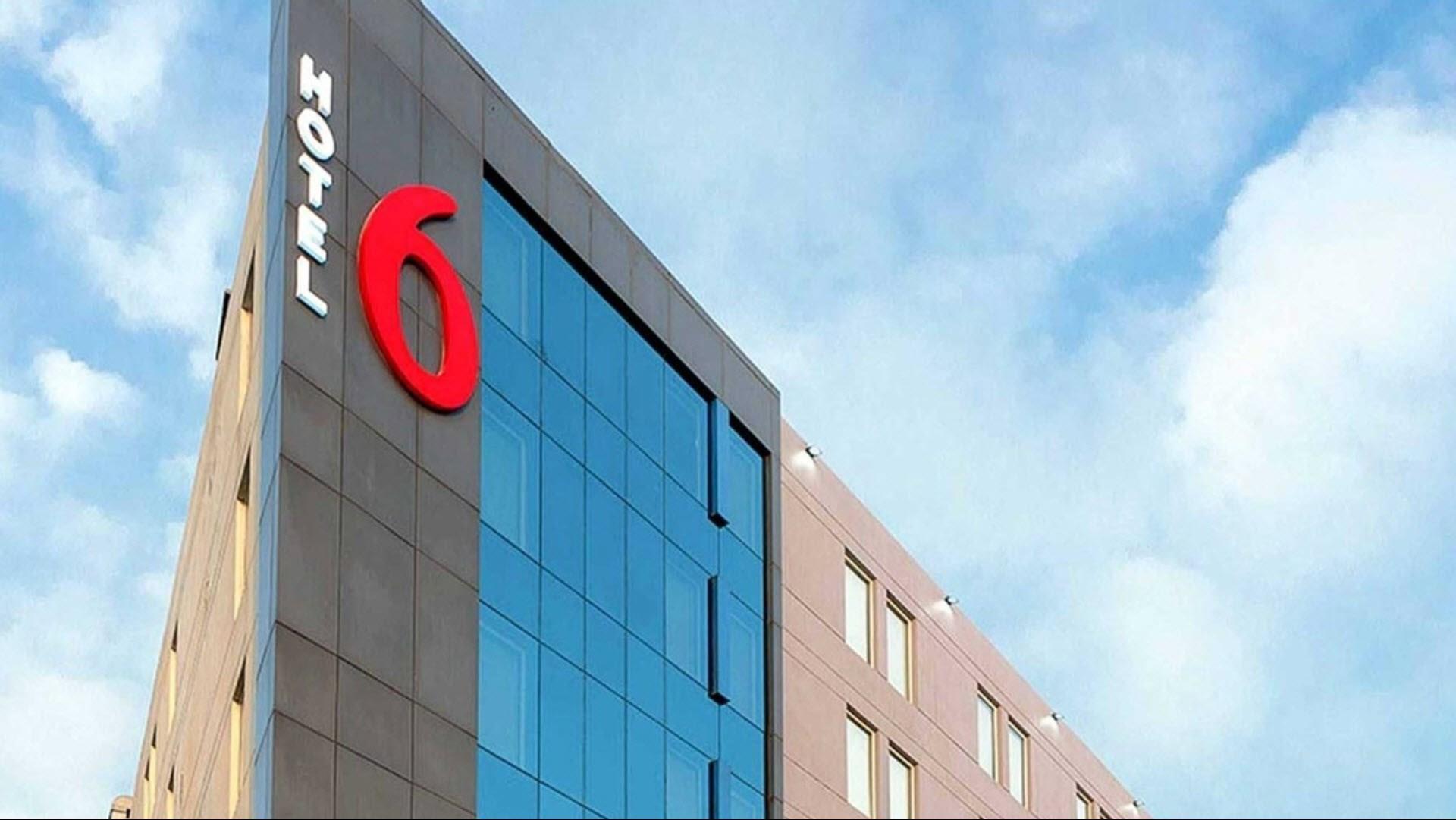 Hotel 6 Chandigarh in Zirakpur, IN