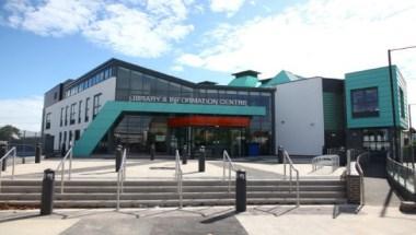 Paignton Library & Information Centre in Paignton, GB1