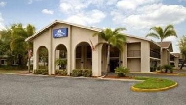 Americas Best Value Inn & Suites Melbourne in Melbourne, FL