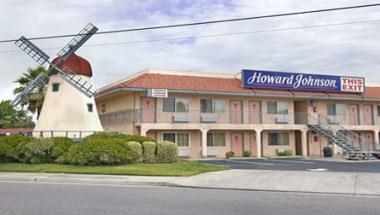 Howard Johnson by Wyndham Modesto Ceres in Ceres, CA