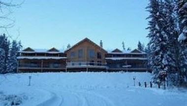 Glenogle Mountain Lodge & Spa in Golden, BC