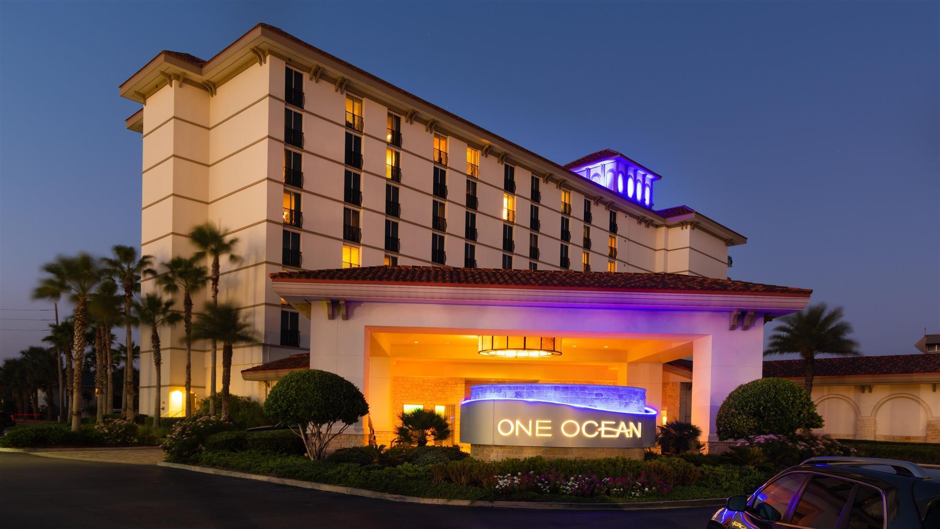 One Ocean Resort & Spa in Atlantic Beach, FL