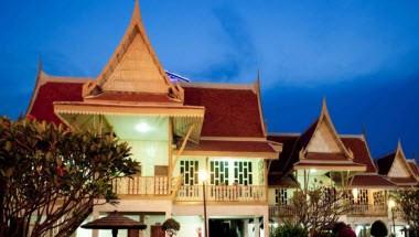 The Cha-am Methavalai Hotel in Phetchaburi, TH