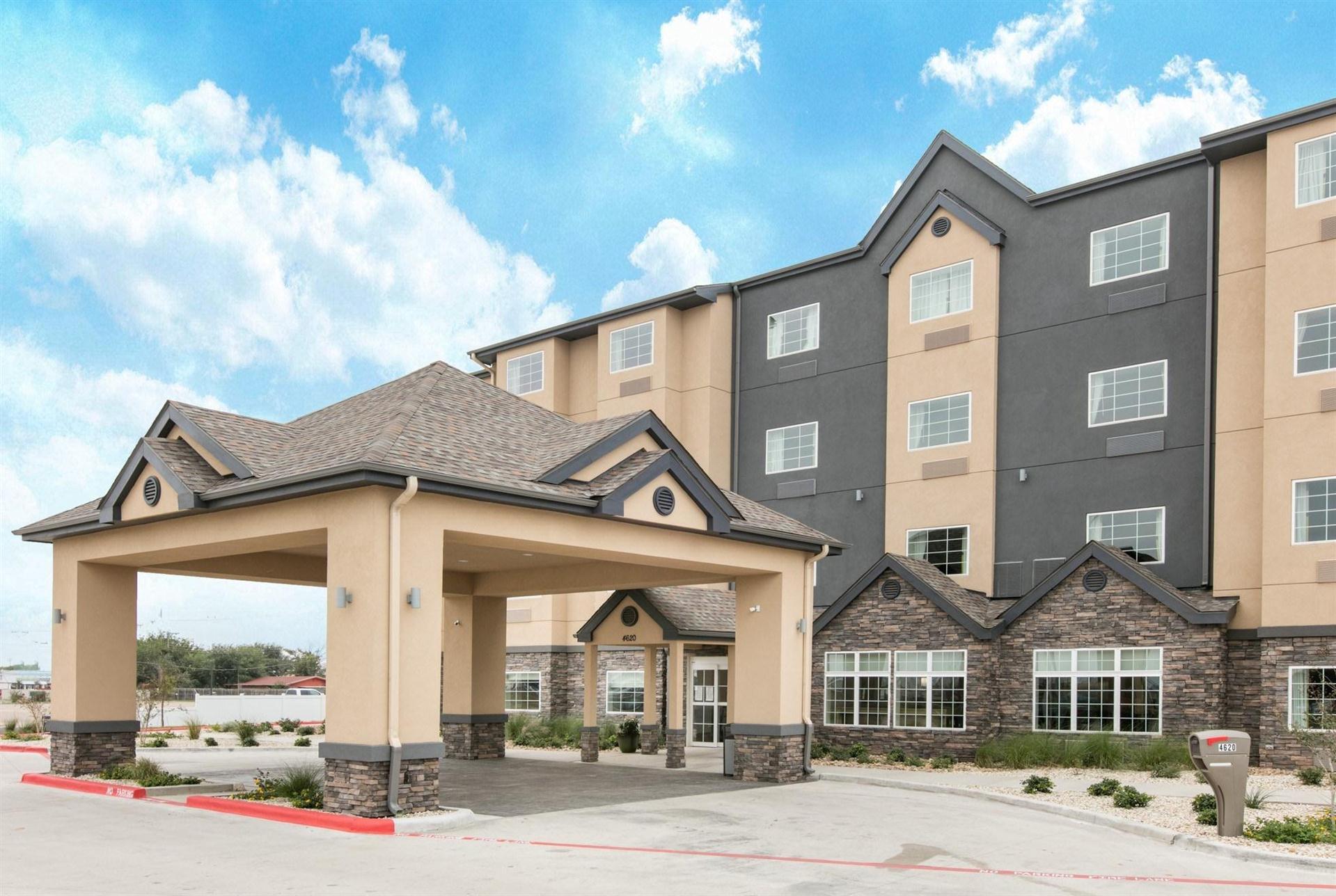 Microtel Inn and Suites by Wyndham Lubbock in Lubbock, TX