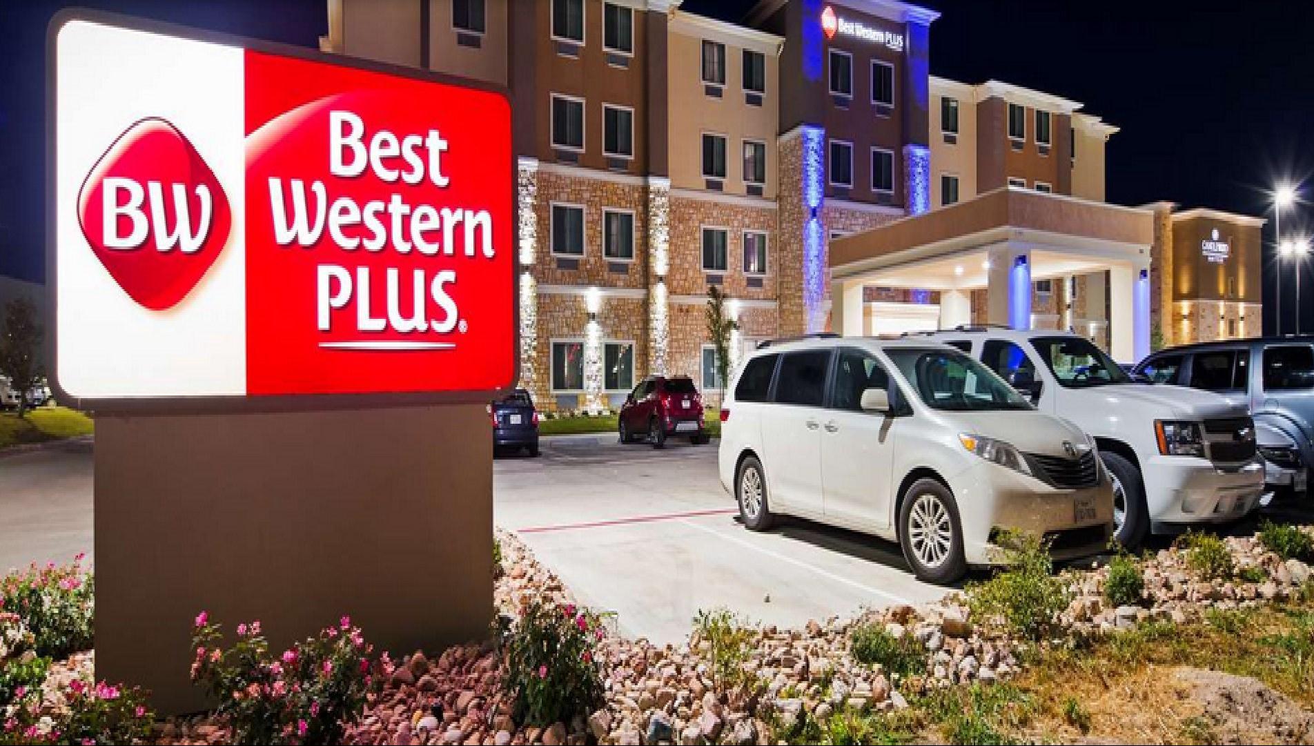Best Western Plus Buda Austin Inn & Suites in Buda, TX