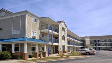 InTown Suites - Columbia West in Columbia, SC