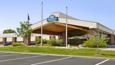 Days Inn & Suites by Wyndham Northwest Indianapolis in Indianapolis, IN