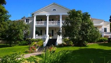 Harbour View Inn - Mackinac Island in Mackinac Island, MI