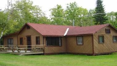 Red Indian Lodge in Sioux Narrows, ON