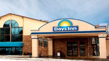 Days Inn by Wyndham Lethbridge in Lethbridge, AB