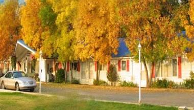 Bluebird Motel in Claresholm, AB