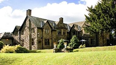 Maes Manor Country Hotel & Restaurant in Blackwood, GB3