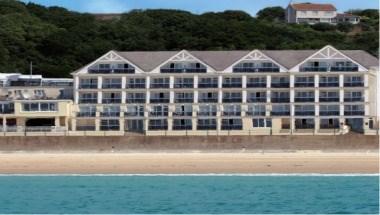 Golden Sands Hotel in Jersey, GB1