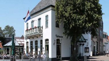 Hotel De Lindeboom in Den Burg, NL