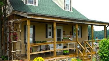 Armstrong Farms Bed and Breakfast in Saxonburg, PA