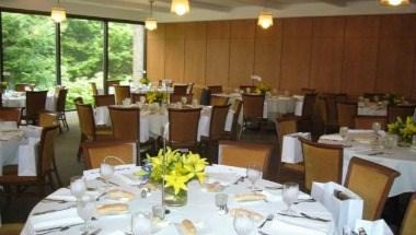 Hofstra University Club in Hempstead, NY